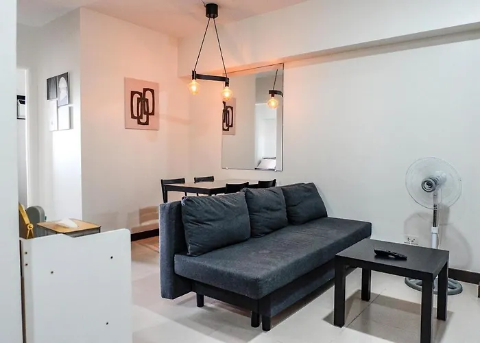 Appartement 2br With Balcony And Pool Near Robinsons Pinas Manille